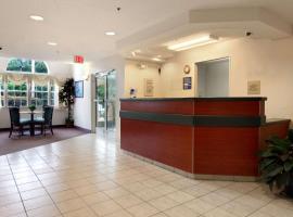Super 8 by Wyndham Harbison/Parkridge Hospital，位于哥伦比亚Harbison的酒店
